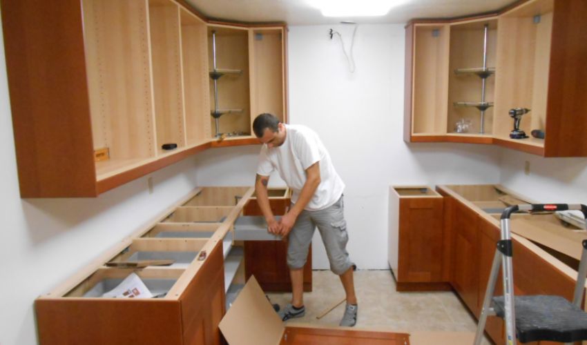 Kitchen Cabinets installation