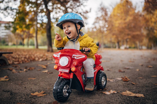 electric bikes for Kids, age-appropriate toys, electric bikes, bikes for kids, kids electric bikes, Toyishland, Toys, age-appropriate